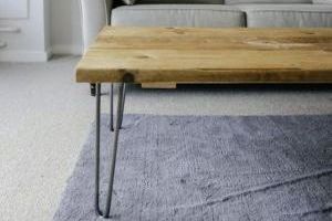 Massivholztisch: Darauf musst Du achten beim Kauf Deines neuen Tisches! - Bild: Andrik Langfield auf Unsplash Massivholztisch: Darauf musst Du achten beim Kauf Deines neuen Tisches! - Bild: Andrik Langfield auf Unsplash