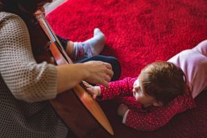 Teppiche - Sichere und bunte Spielwiese für Deine Kinder - Bild: Renáta Adrienn Uri auf Pixabay Teppiche - Sichere und bunte Spielwiese für Deine Kinder - Bild: Renáta Adrienn Uri auf Pixabay