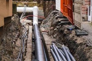 Wenn Grabenlos nicht reicht: Die Rolle der offenen Bauweise in der Kanalsanierung Wenn Grabenlos nicht reicht: Die Rolle der offenen Bauweise in der Kanalsanierung