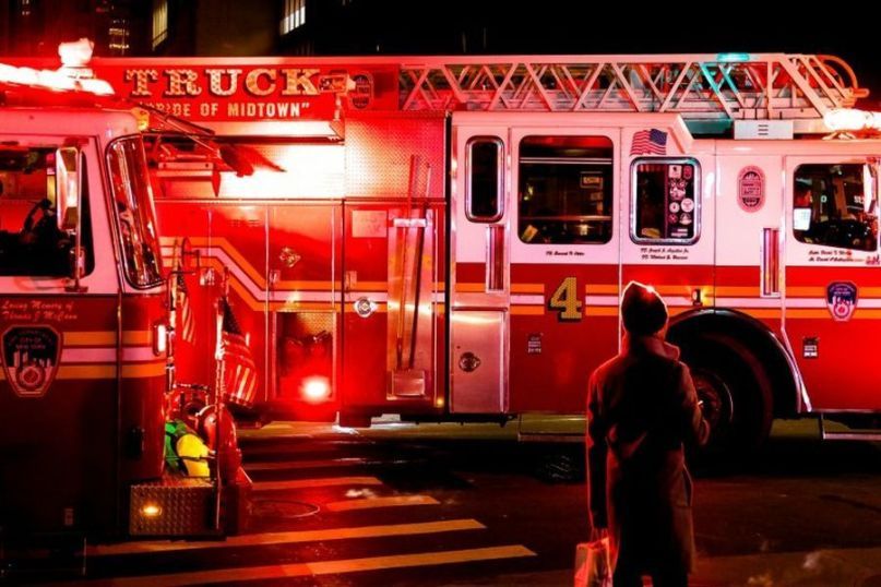 Eine Krisensituation beschreibt einen Zustand, in dem unmittelbare Gefahr oder erhebliche Probleme f&uuml;r Individuen, Gemeinschaften oder ganze Gesellschaften bestehen.