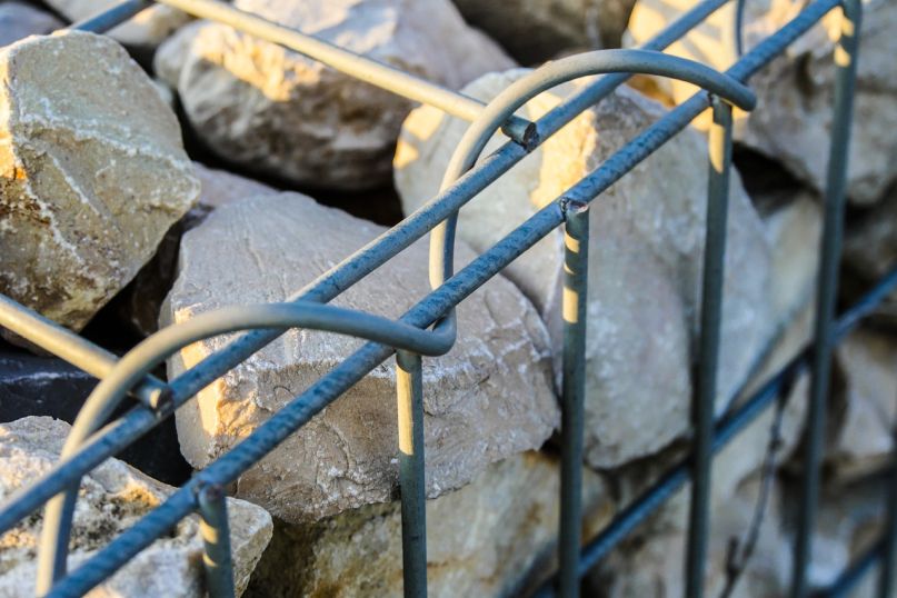 Warum ein Gabionenzaun die perfekte L&ouml;sung f&uuml;r Ihren Garten ist