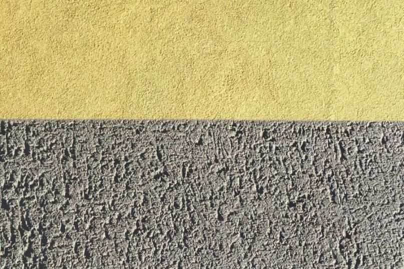 Eine Putzfassade bezeichnet eine Fassadenverkleidung, die aus Putzmaterial besteht.