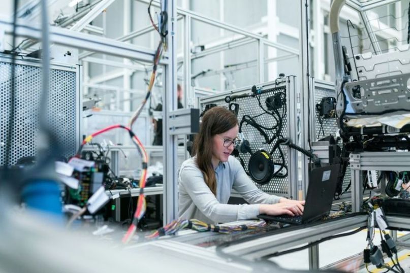 Die Laserschneidtechnik ist ein Verfahren zur pr&auml;zisen Bearbeitung von Materialien unter Verwendung eines Laserstrahls.