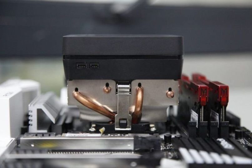 WRG steht f&uuml;r W&auml;rmer&uuml;ckgewinnung und beschreibt den Vorgang, bei dem die in der Abluft enthaltene W&auml;rmeenergie genutzt wird, um die Zuluft zu erw&auml;rmen.